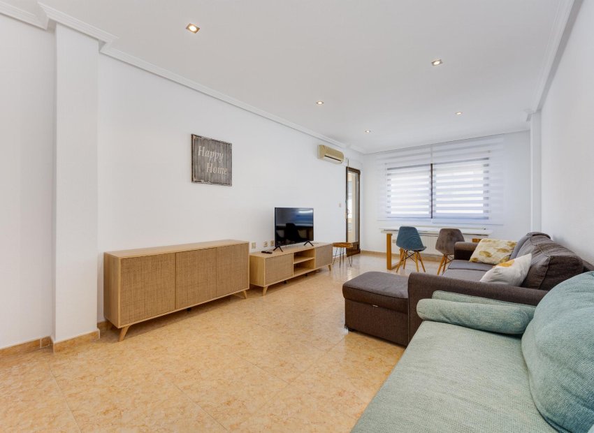Resale - Apartment -
San Miguel de Salinas