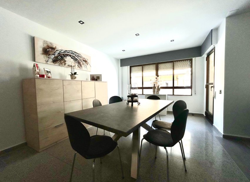 Resale - Apartment -
Torremendo