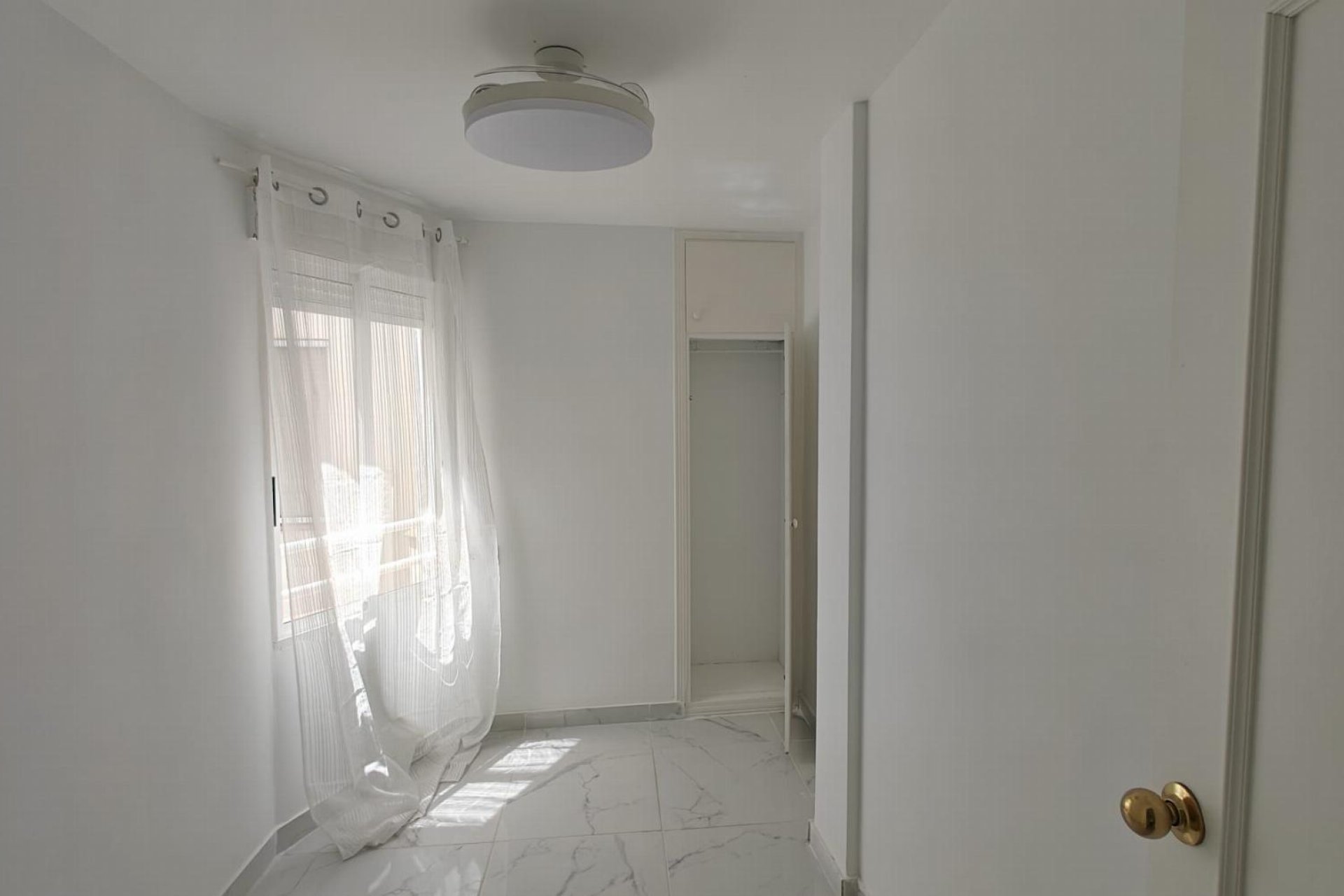 Resale - Apartment -
Torrevieja - Acequion