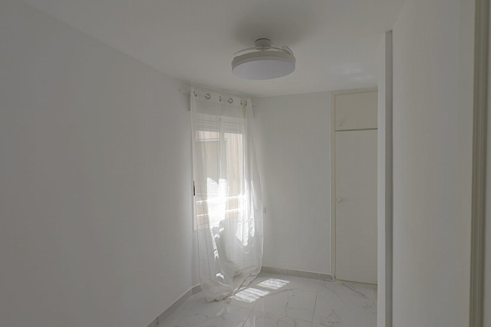 Resale - Apartment -
Torrevieja - Acequion