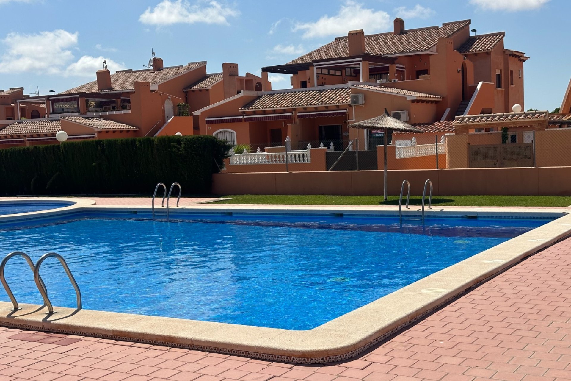 Resale - Apartment -
Torrevieja - Aguas Nuevas