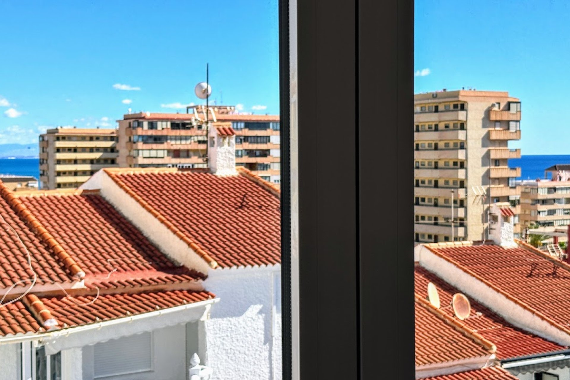 Resale - Apartment -
Torrevieja - Cabo Cervera