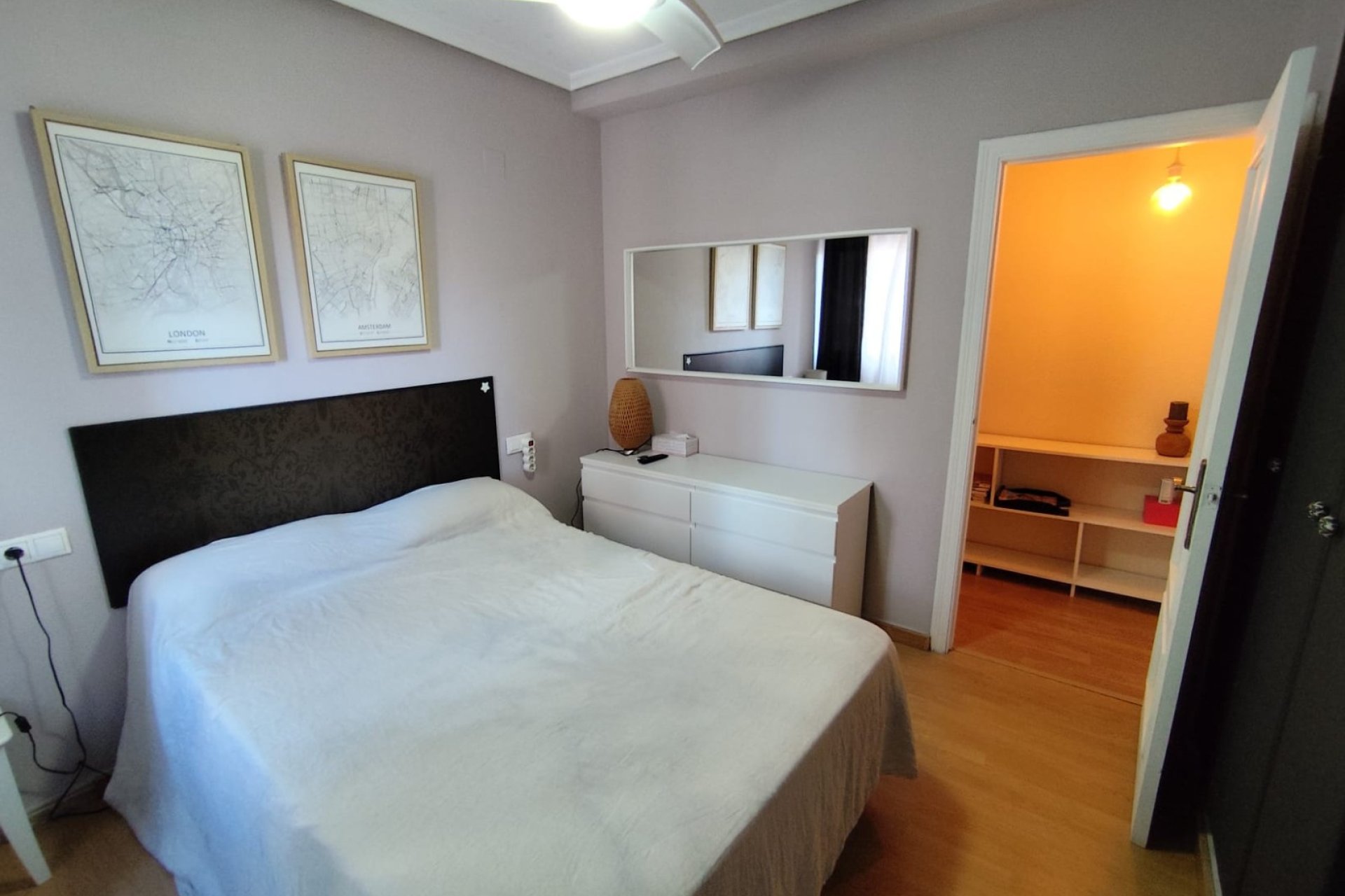 Resale - Apartment -
Torrevieja - Center