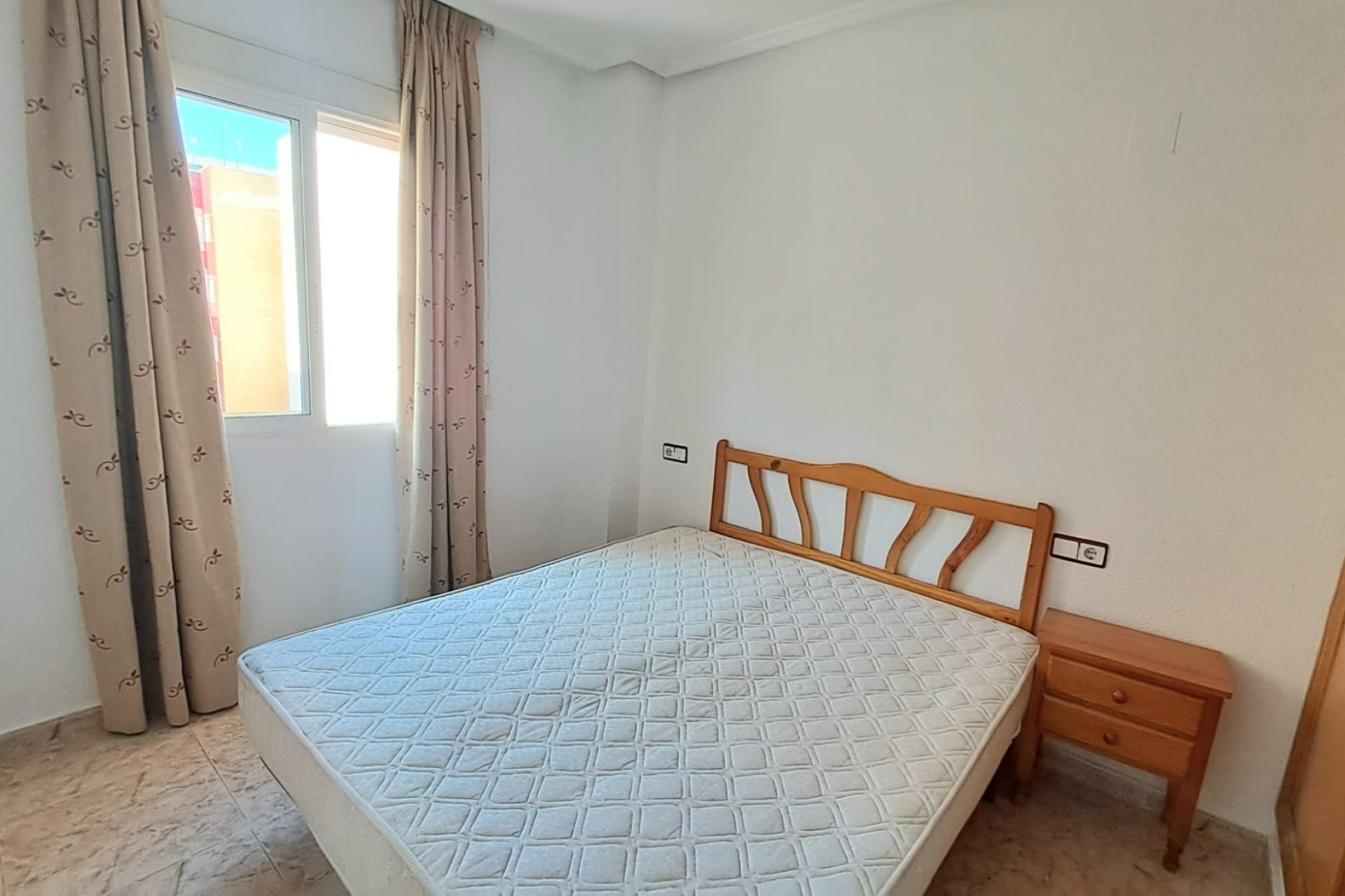 Resale - Apartment -
Torrevieja - Center