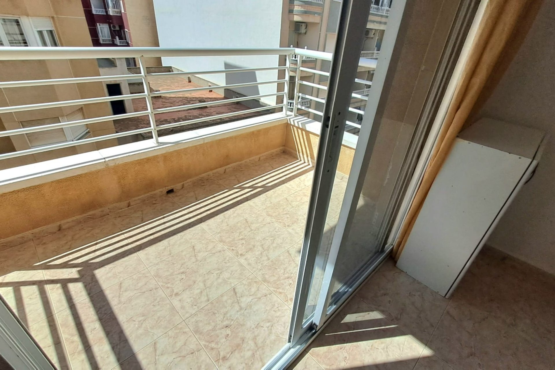 Resale - Apartment -
Torrevieja - Center