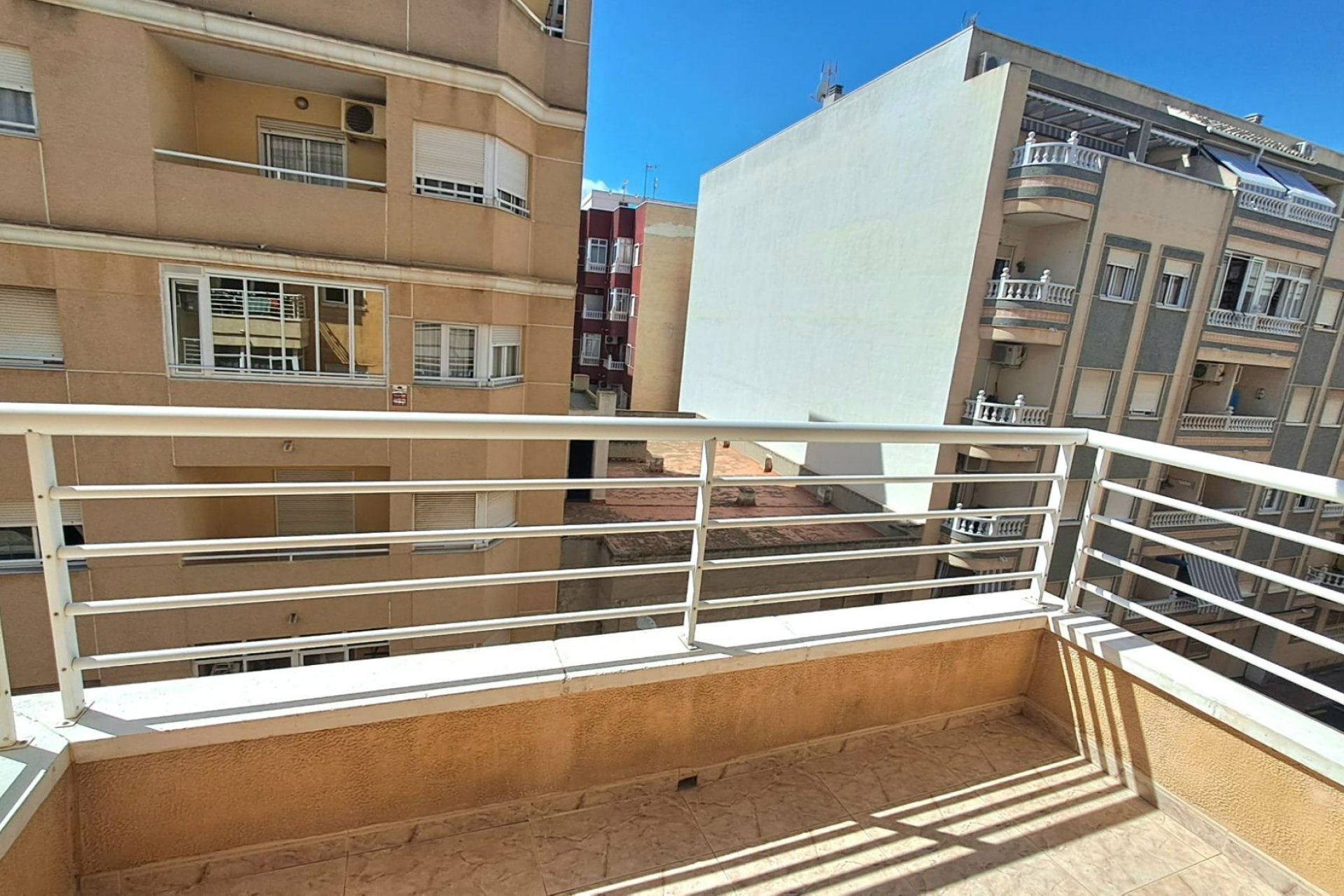 Resale - Apartment -
Torrevieja - Center