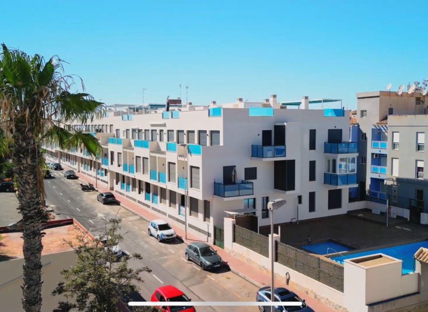 Resale - Apartment -
Torrevieja - Center