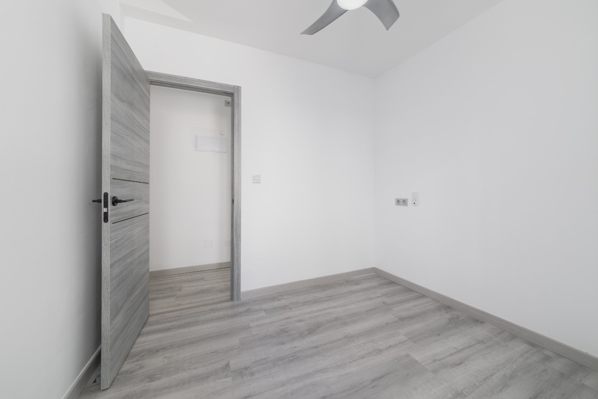 Resale - Apartment -
Torrevieja - Center