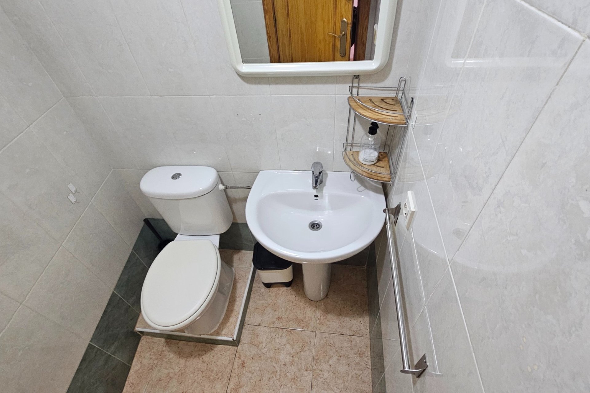 Resale - Apartment -
Torrevieja - El molino