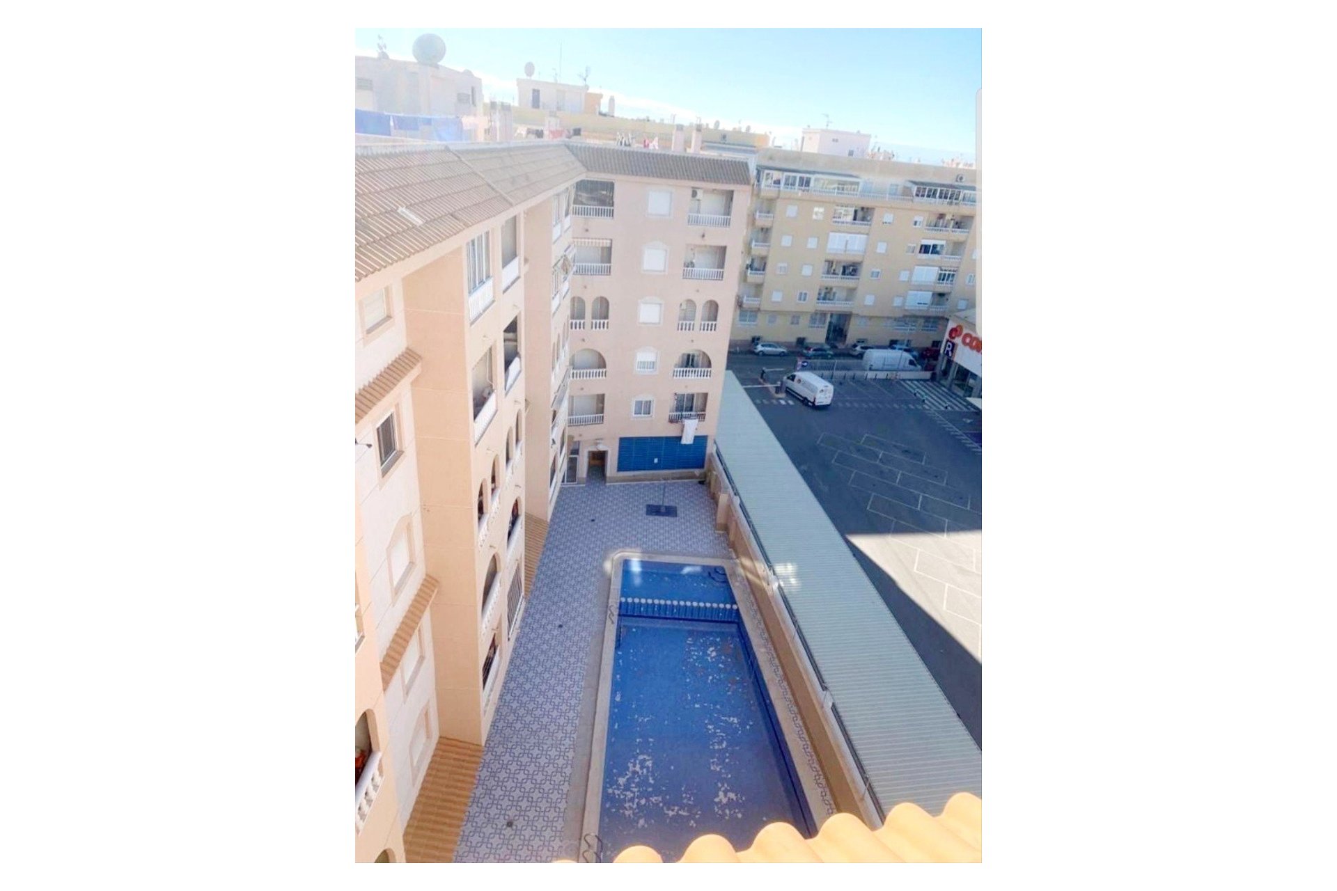 Resale - Apartment -
Torrevieja - El molino