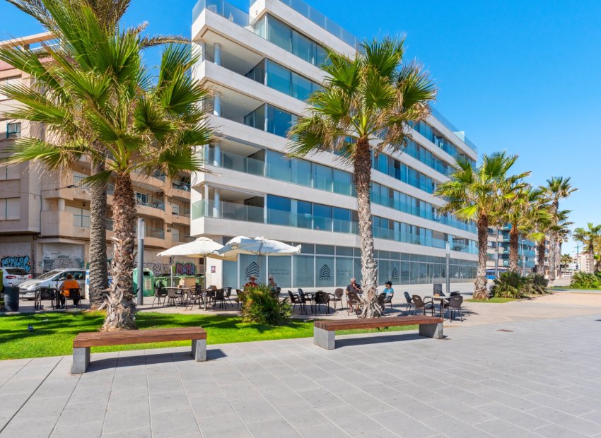 Resale - Apartment -
Torrevieja - La Mata