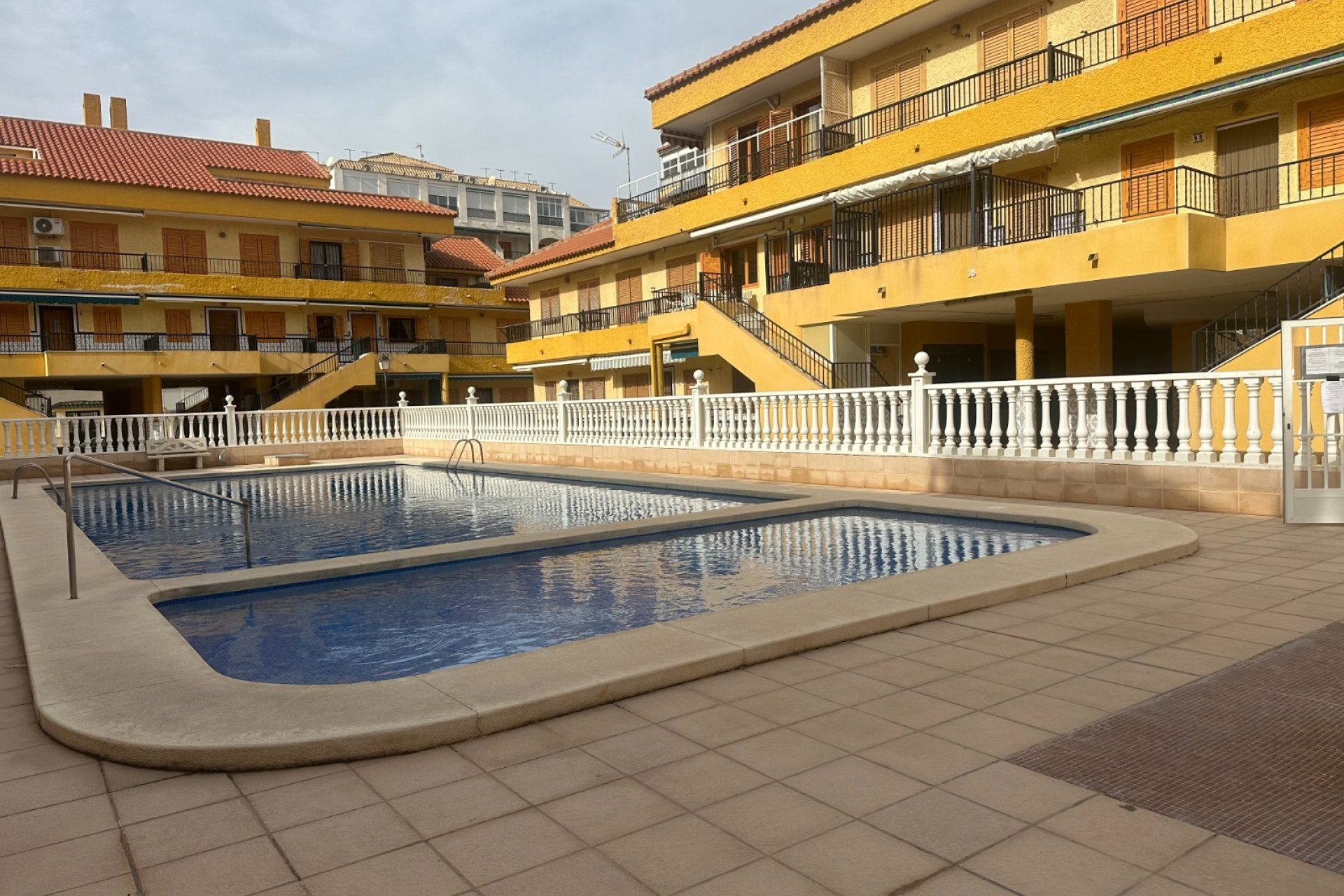 Resale - Apartment -
Torrevieja - La Mata