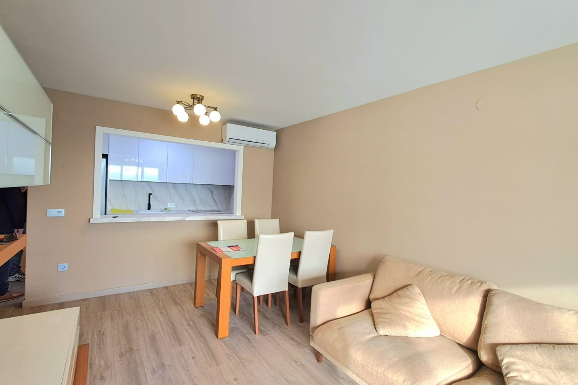 Resale - Apartment -
Torrevieja - La Mata