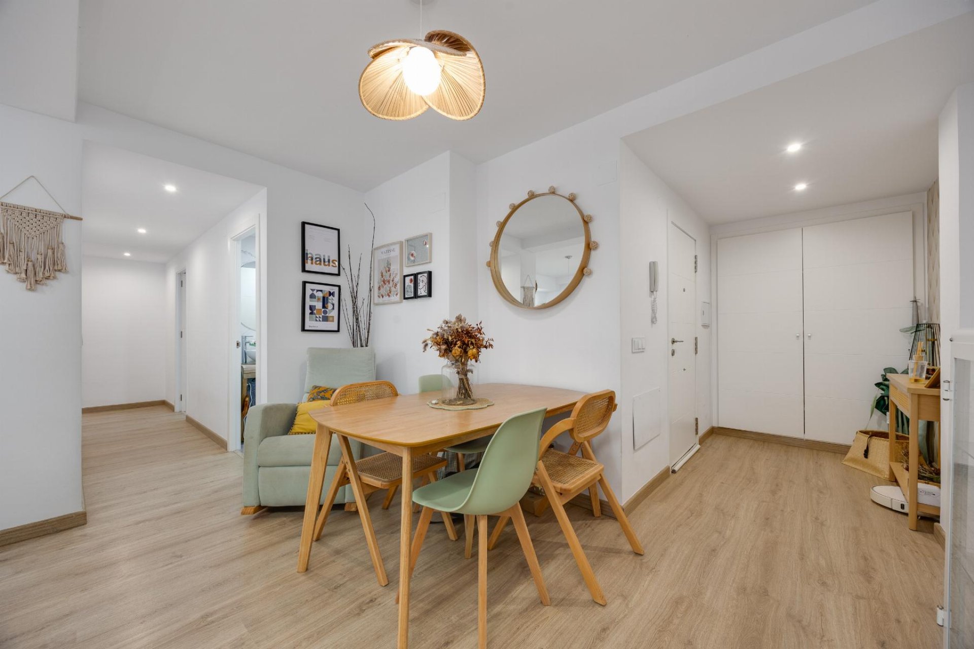 Resale - Apartment -
Torrevieja - playa de los naufragos