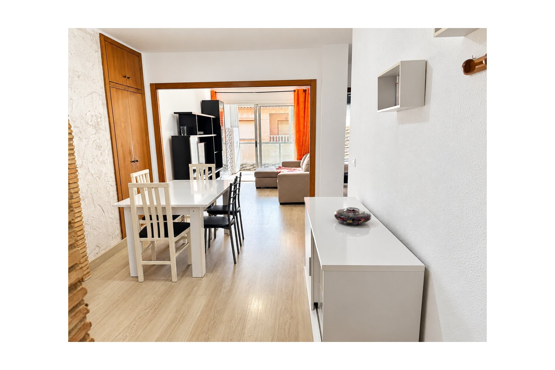 Resale - Apartment -
Torrevieja - playa de los naufragos