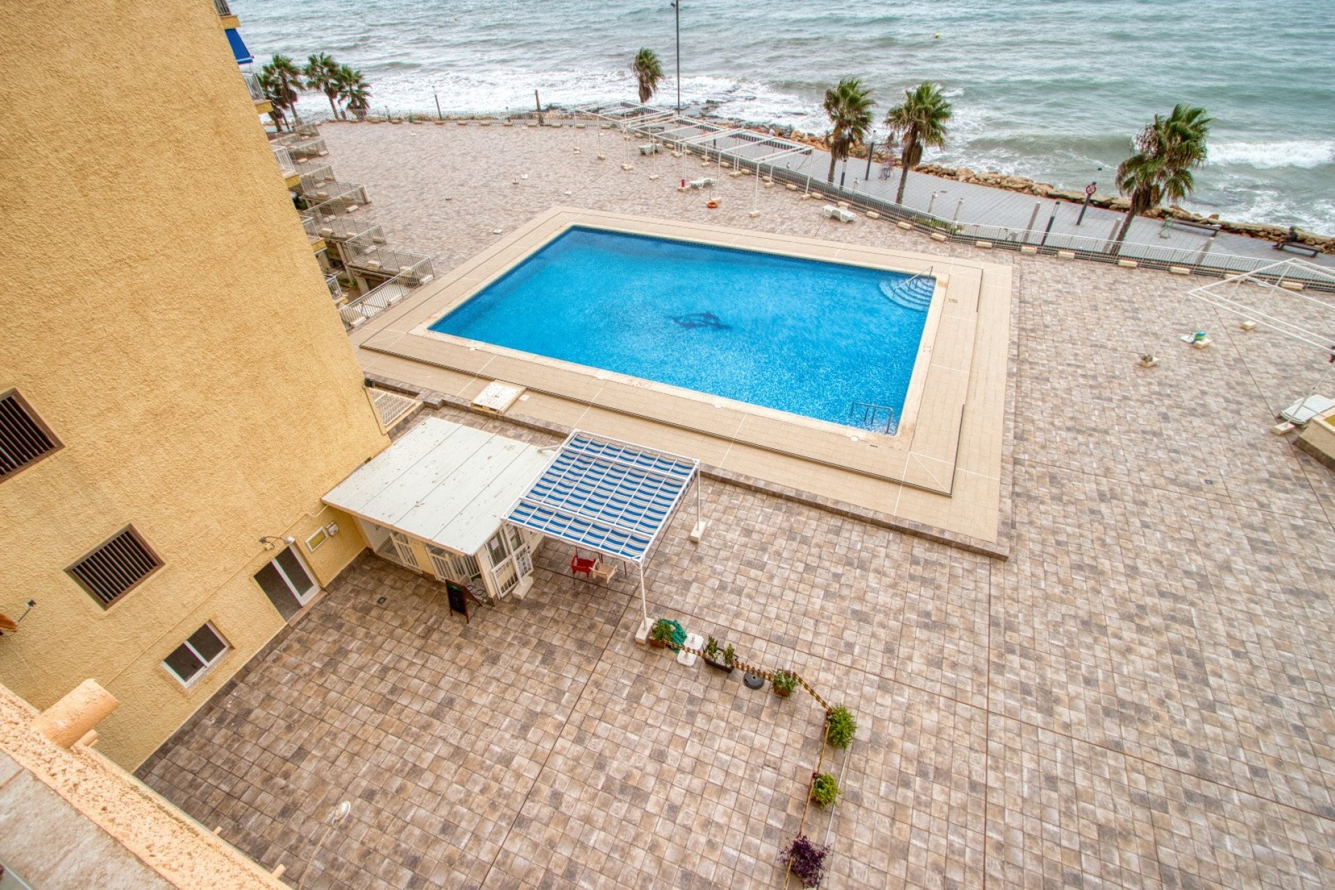 Resale - Apartment -
Torrevieja - Playa del Cura