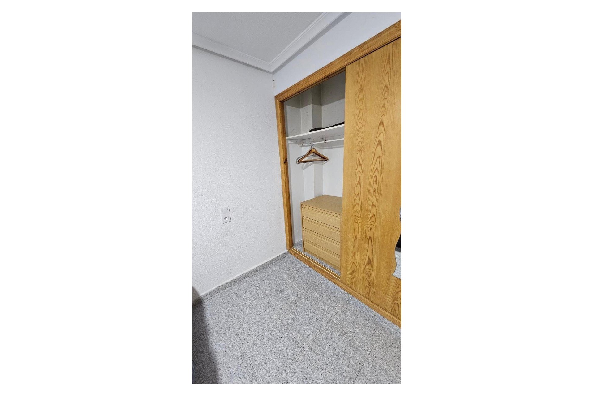 Resale - Apartment -
Torrevieja - Playa Los Locos