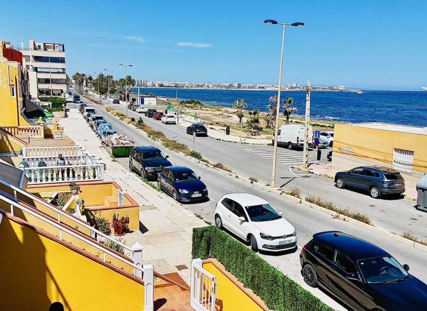 Resale - Apartment -
Torrevieja