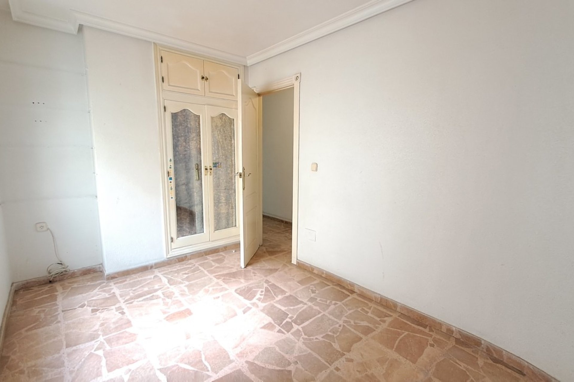 Resale - Apartment -
Torrevieja