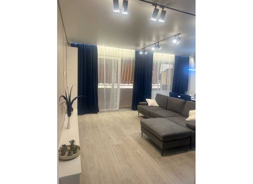 Resale - Apartment -
Torrevieja