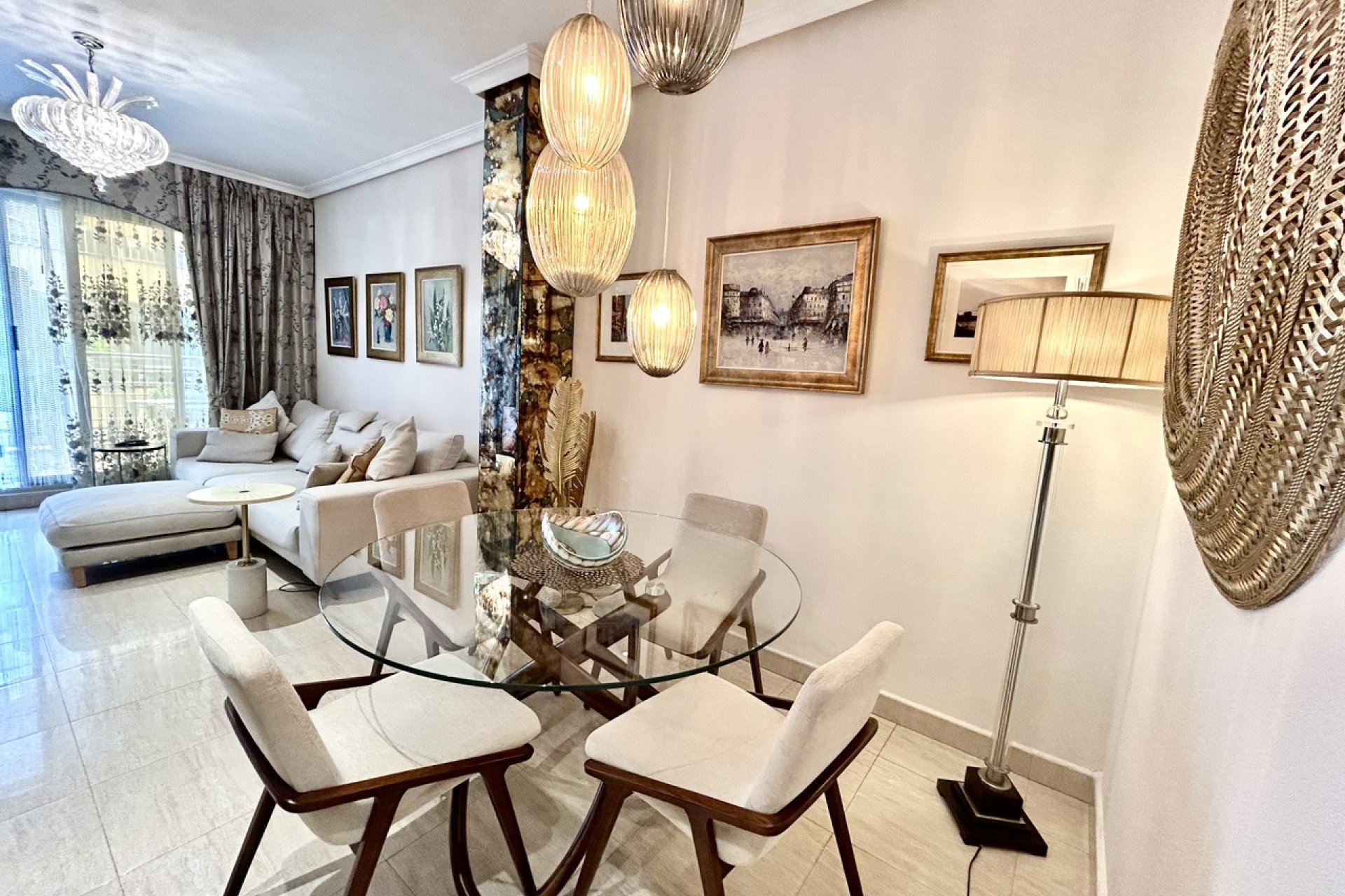 Resale - Apartment -
Torrevieja