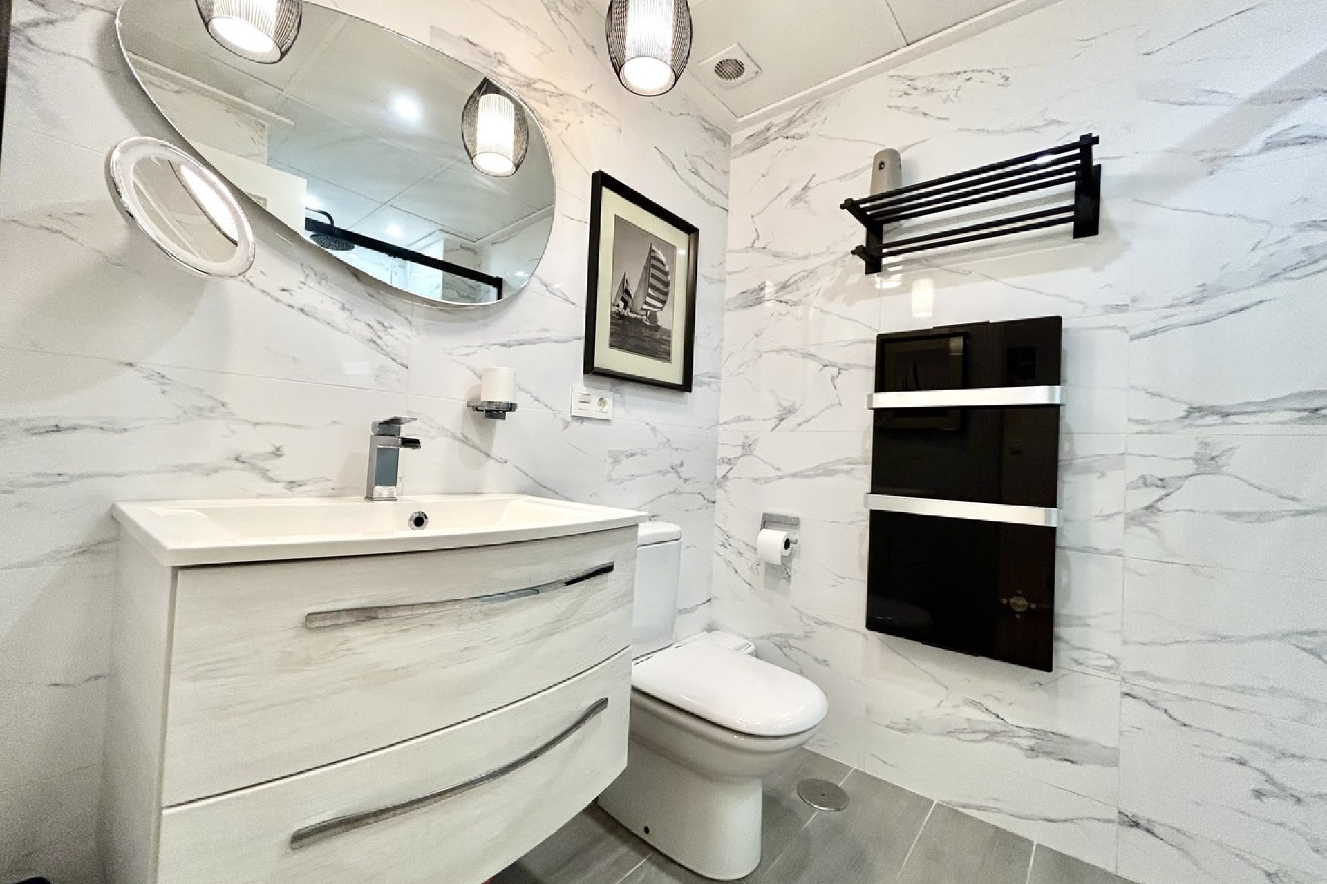 Resale - Apartment -
Torrevieja