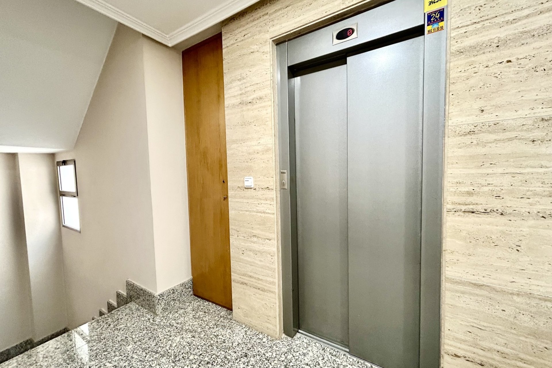Resale - Apartment -
Torrevieja
