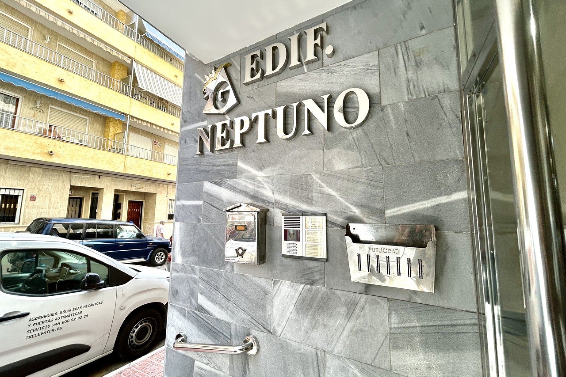 Resale - Apartment -
Torrevieja