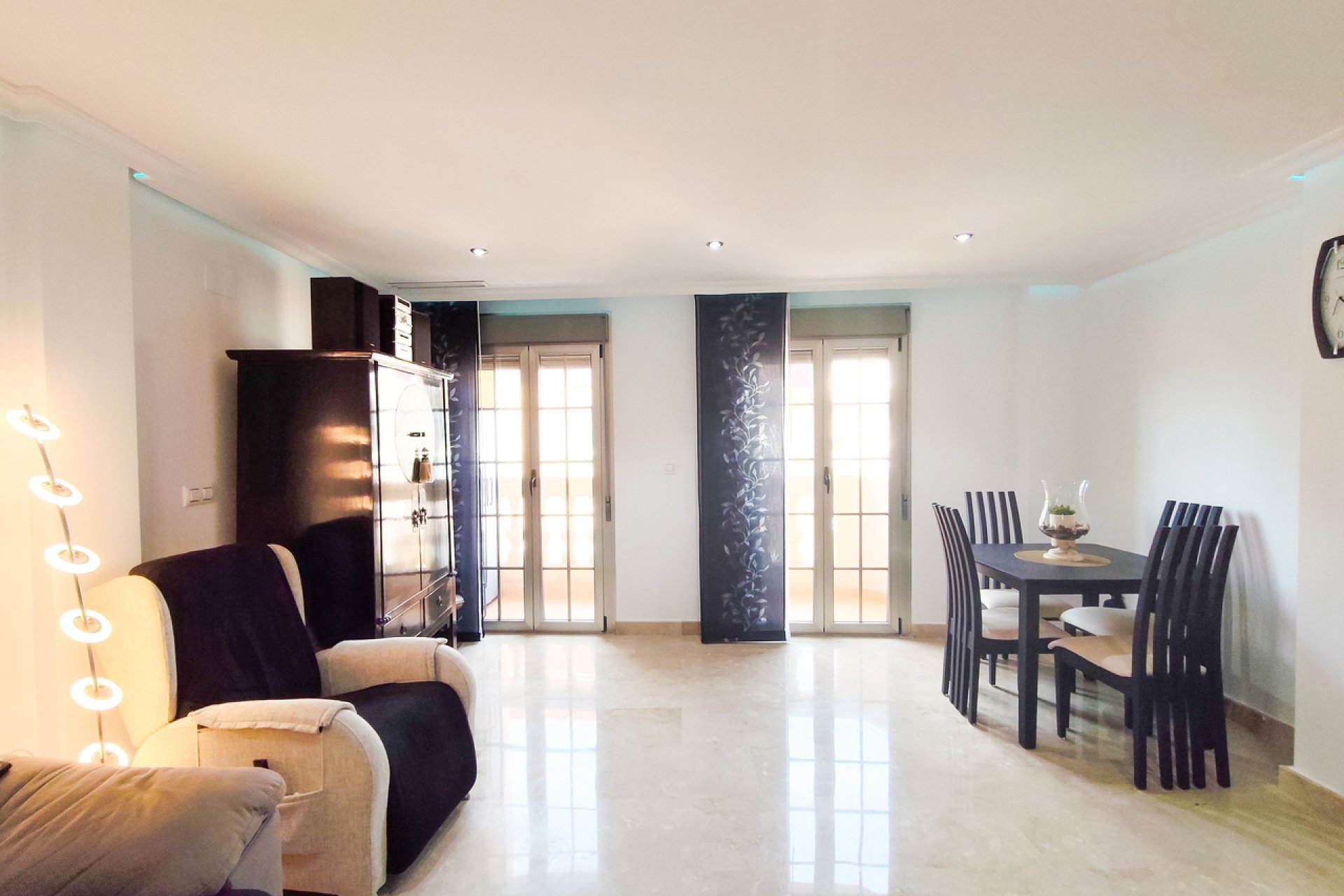 Resale - Apartment -
Torrevieja