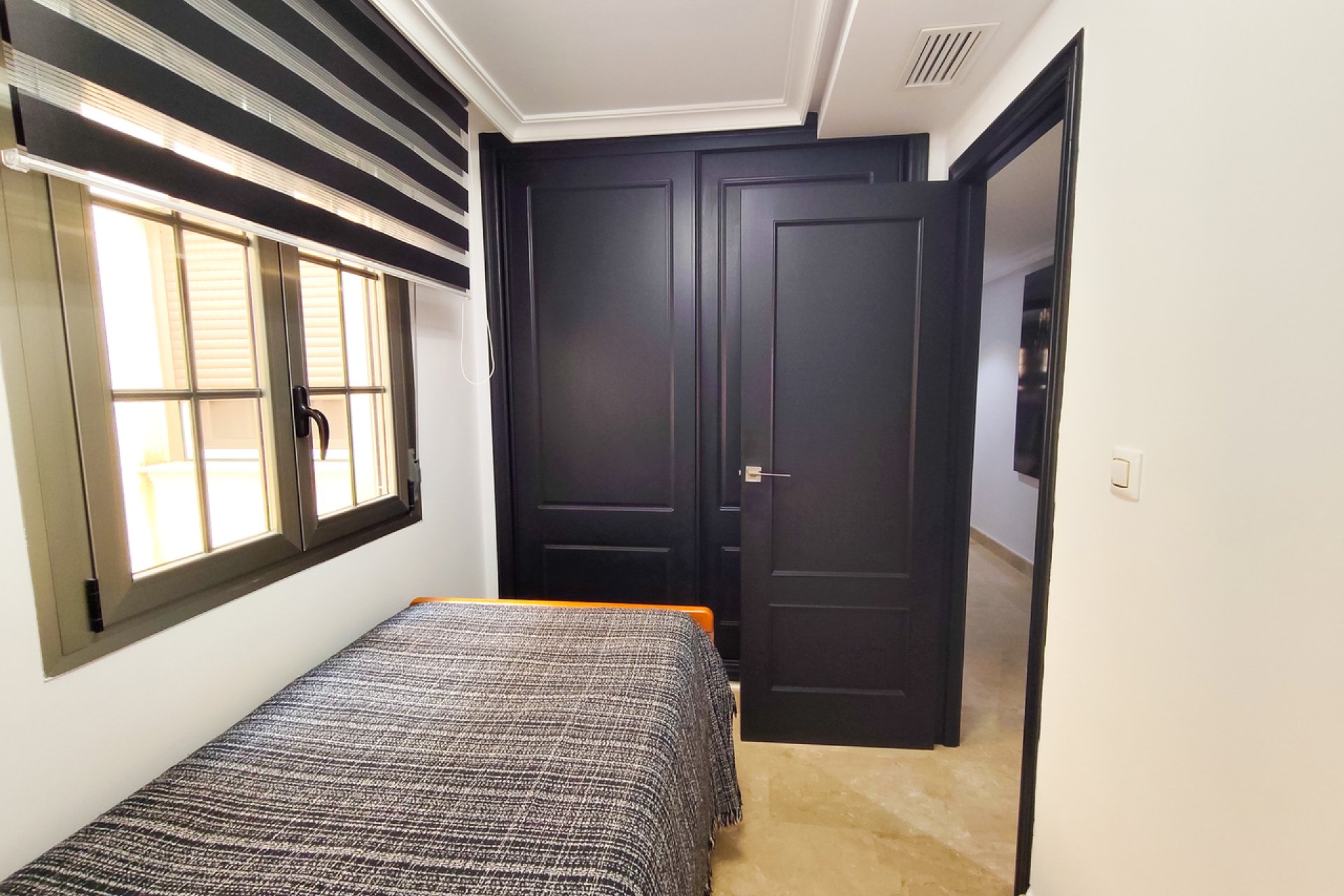 Resale - Apartment -
Torrevieja