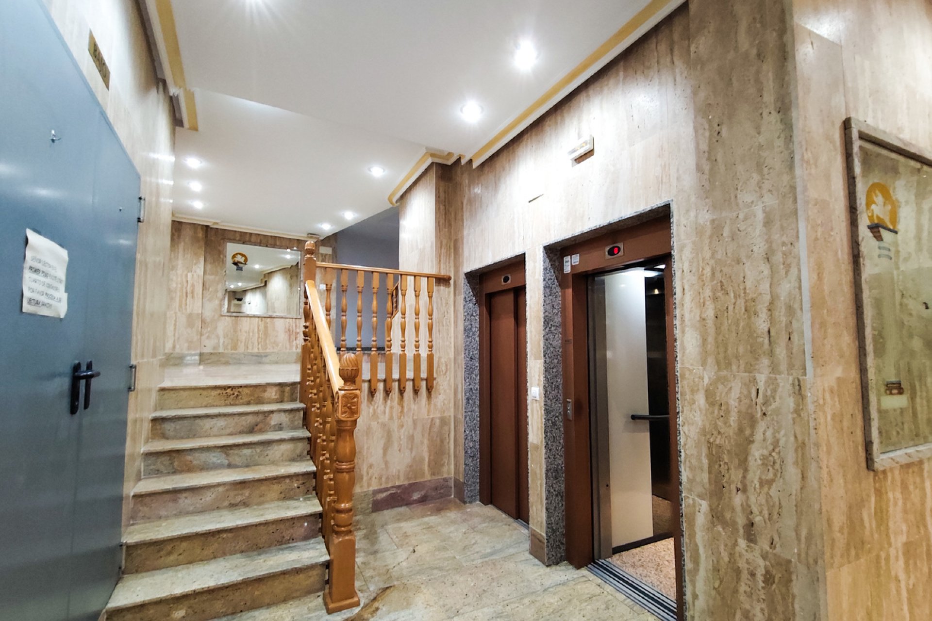 Resale - Apartment -
Torrevieja