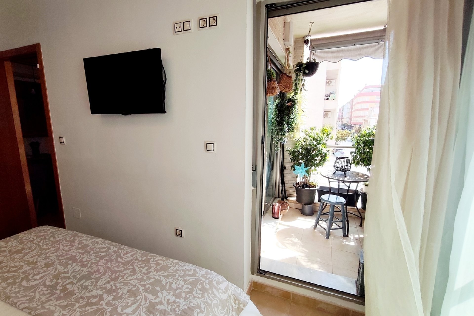 Resale - Apartment -
Torrevieja