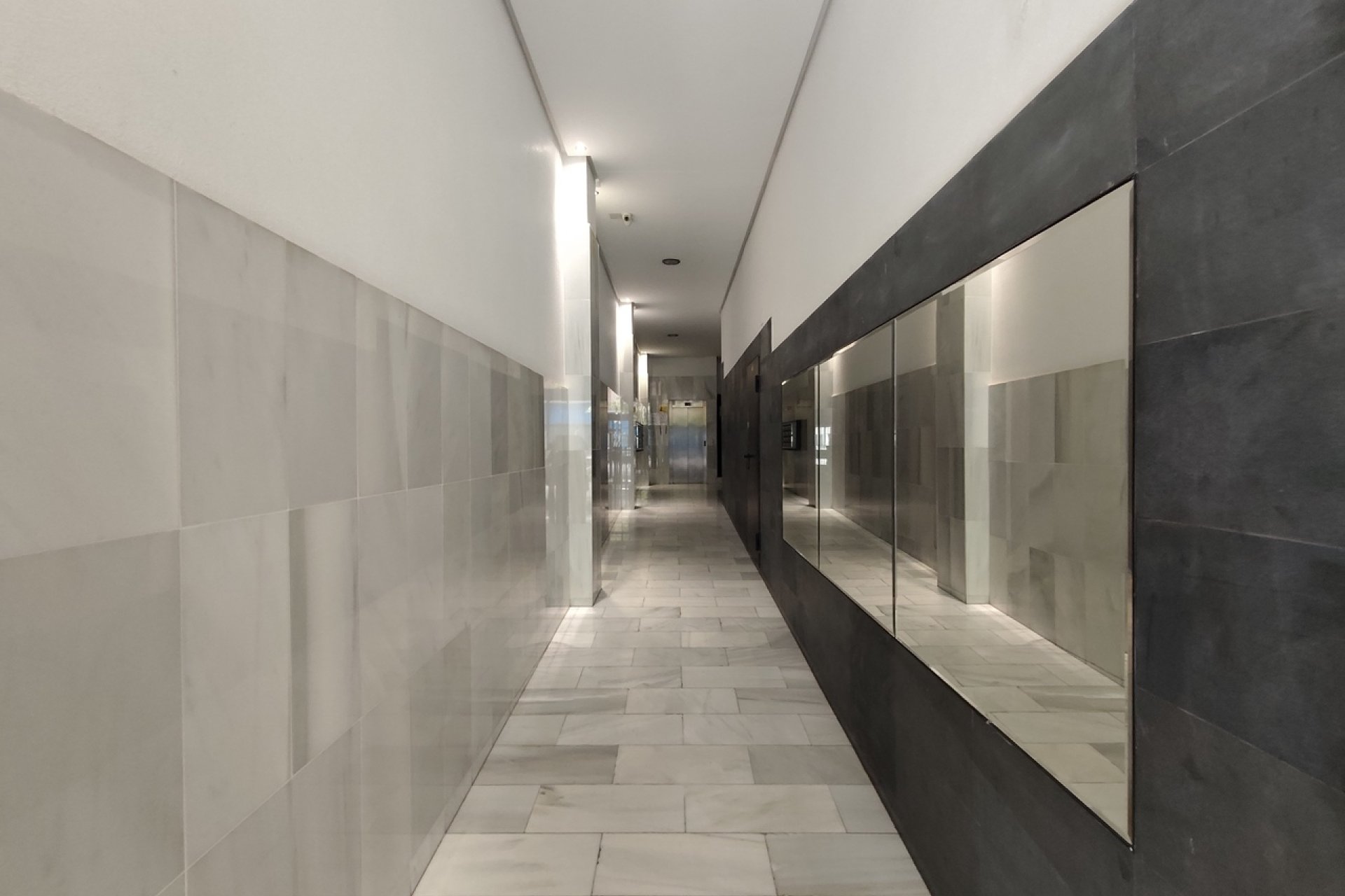 Resale - Apartment -
Torrevieja