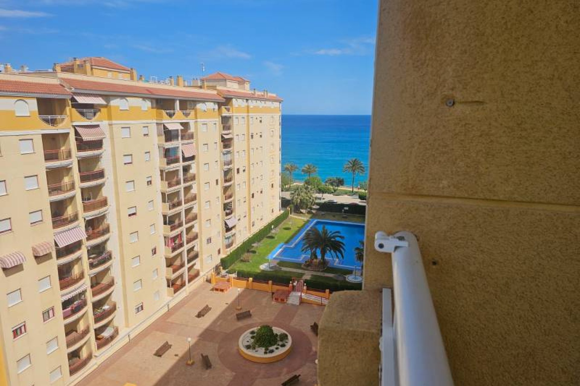 Resale - Apartment -
Villajoyosa - Playa Torres