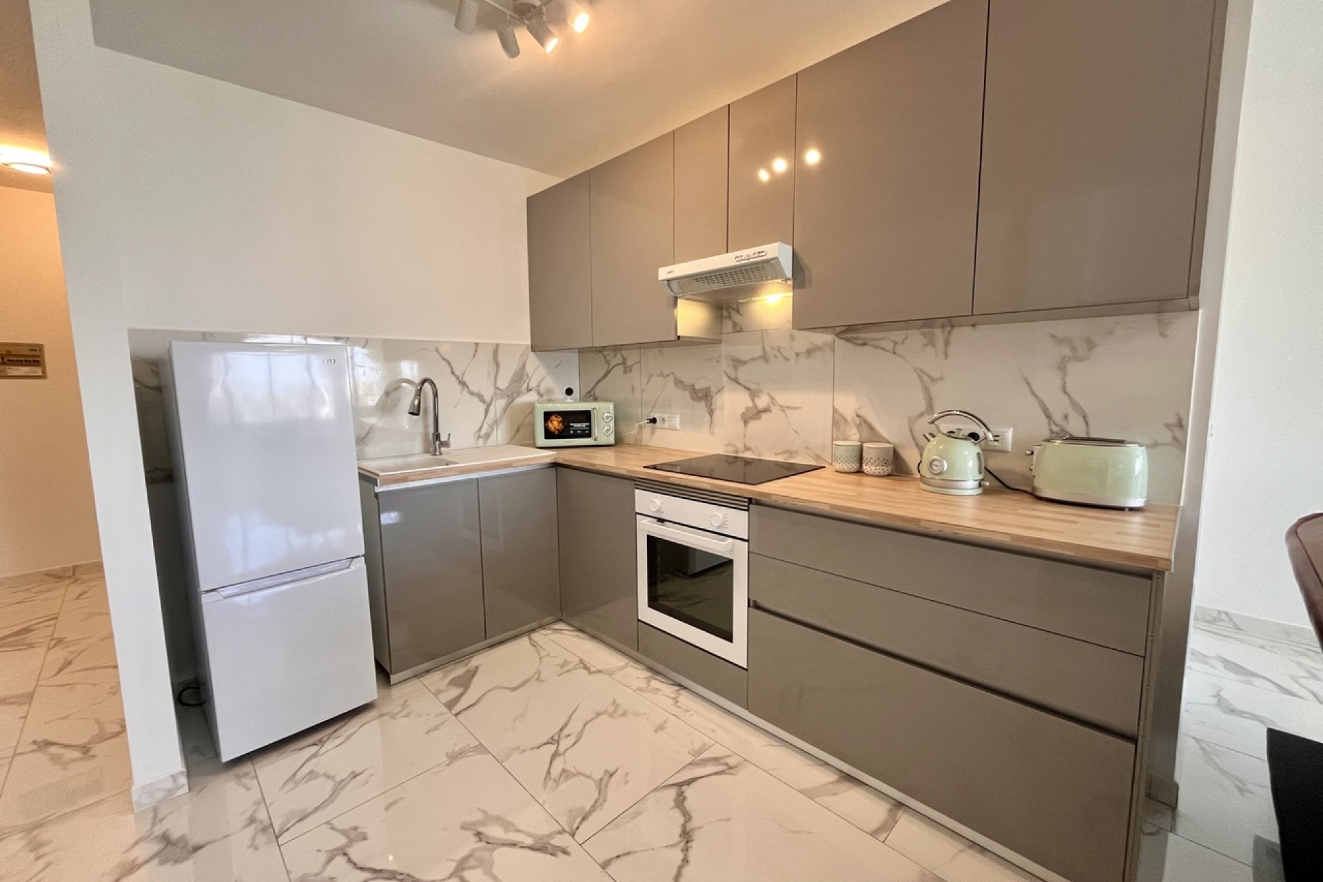 Resale - Apartment -
Villamartín - Villamartin