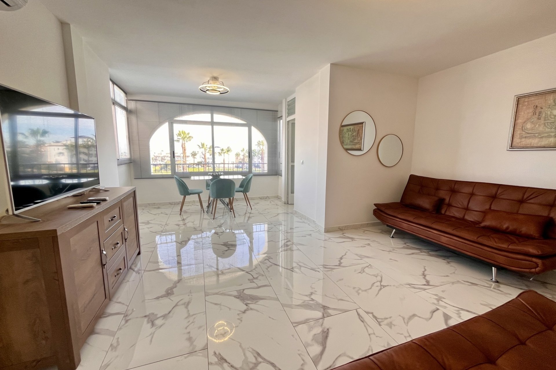 Resale - Apartment -
Villamartín - Villamartin