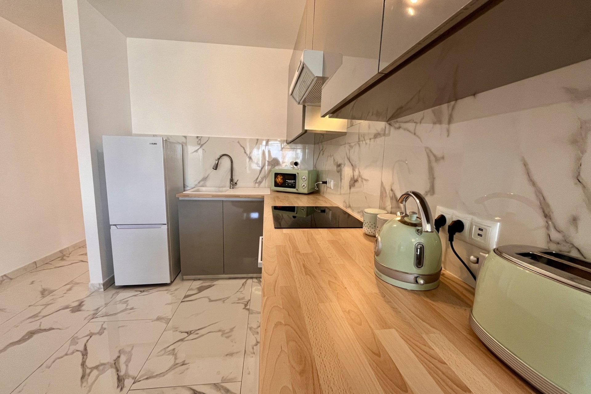 Resale - Apartment -
Villamartín - Villamartin