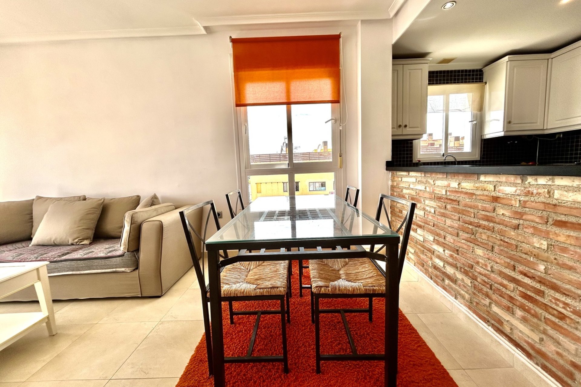 Resale - Apartment -
Villamartín - Villamartin