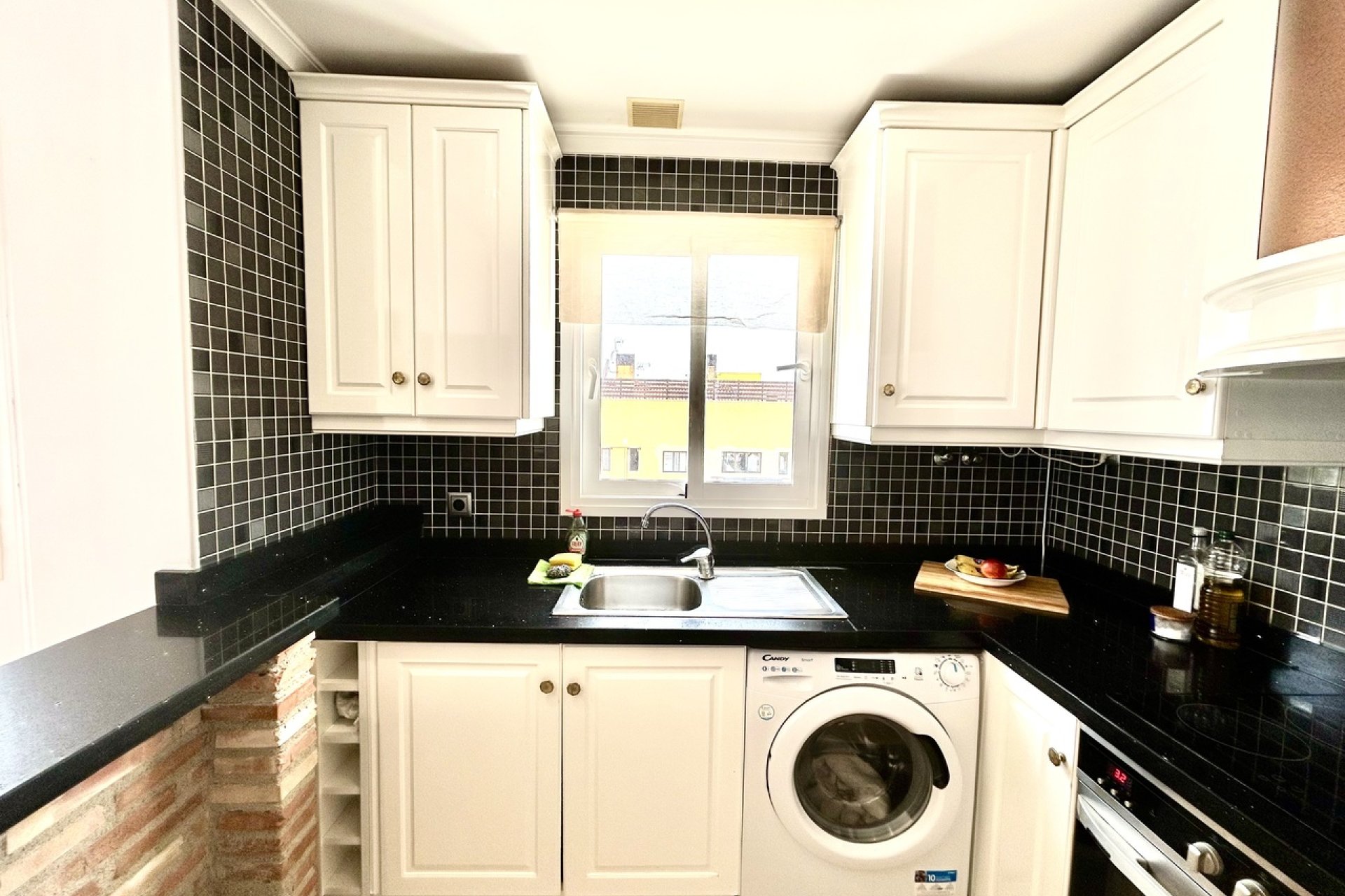 Resale - Apartment -
Villamartín - Villamartin