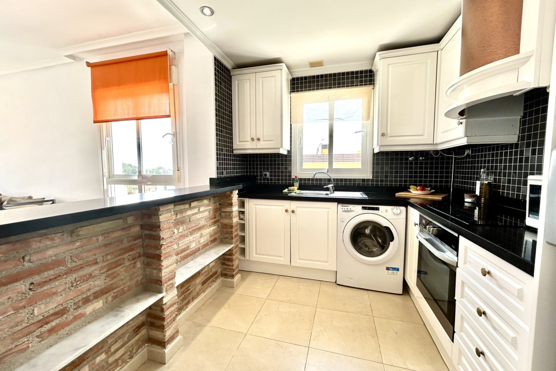 Resale - Apartment -
Villamartín - Villamartin