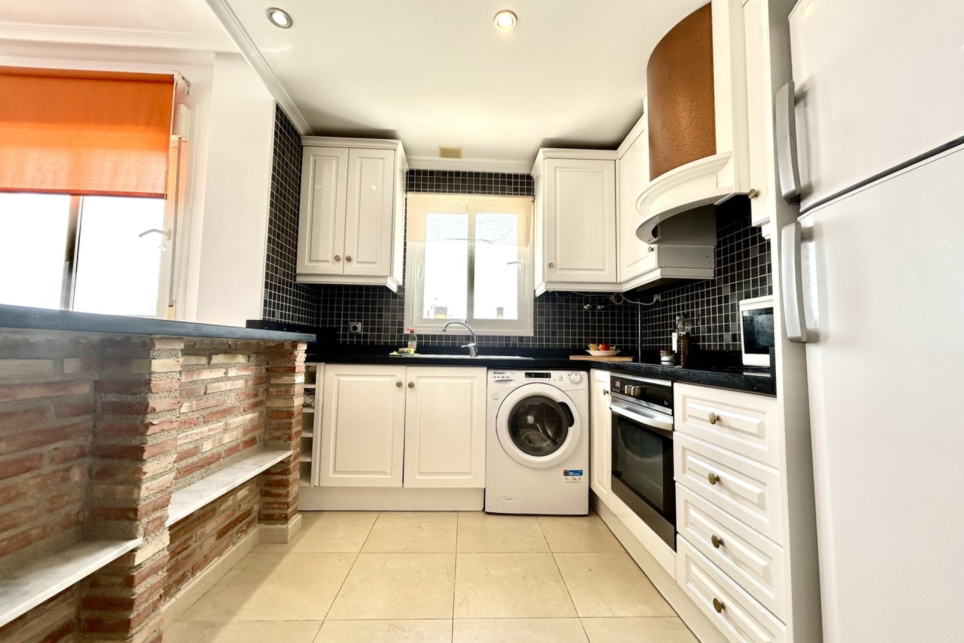 Resale - Apartment -
Villamartín - Villamartin