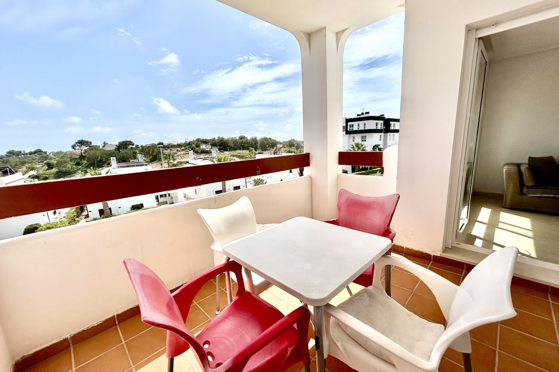 Resale - Apartment -
Villamartín - Villamartin