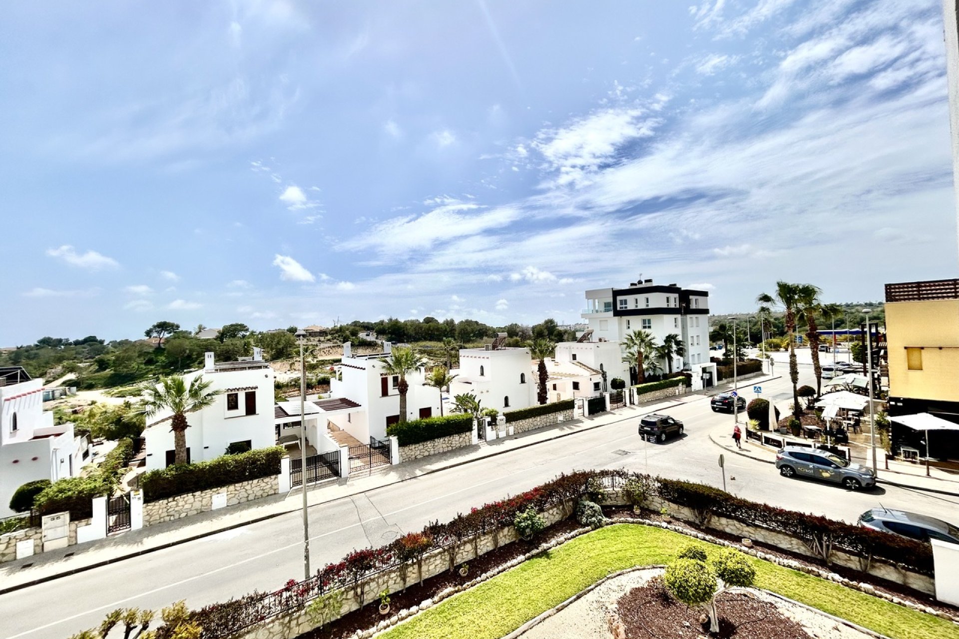 Resale - Apartment -
Villamartín - Villamartin