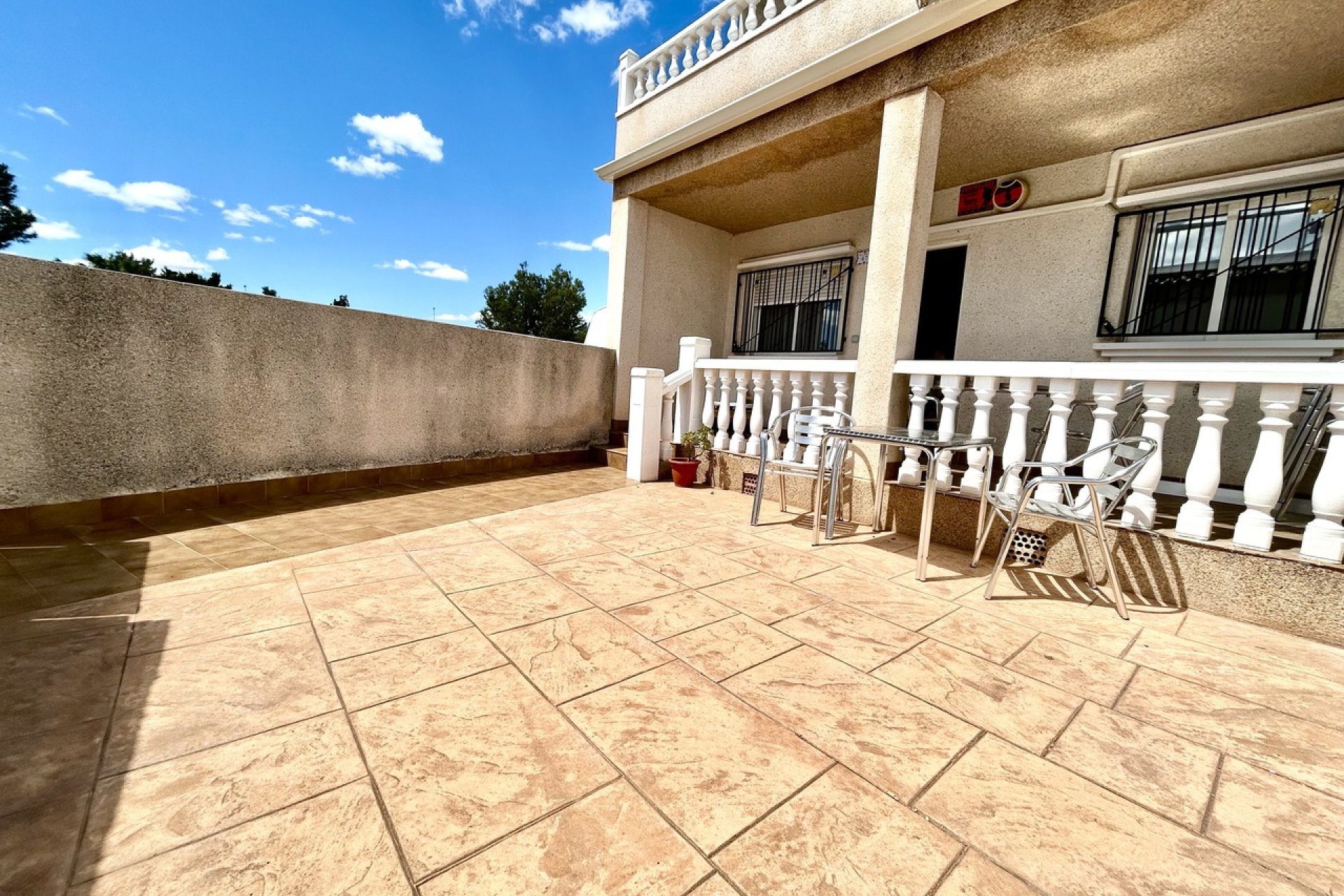 Resale - Apartment -
Villamartín - Villamartin