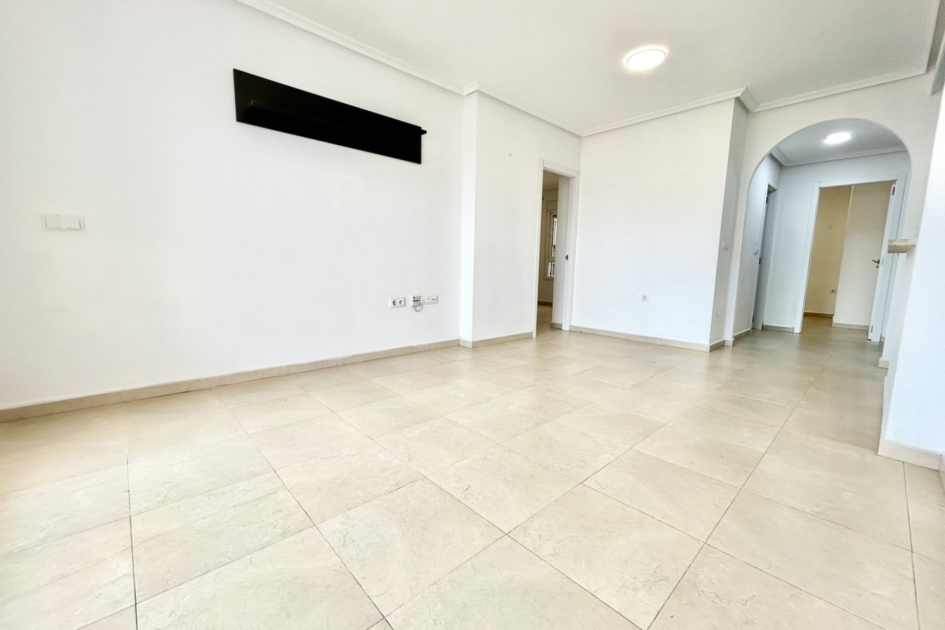 Resale - Apartment -
Villamartín - Villamartin