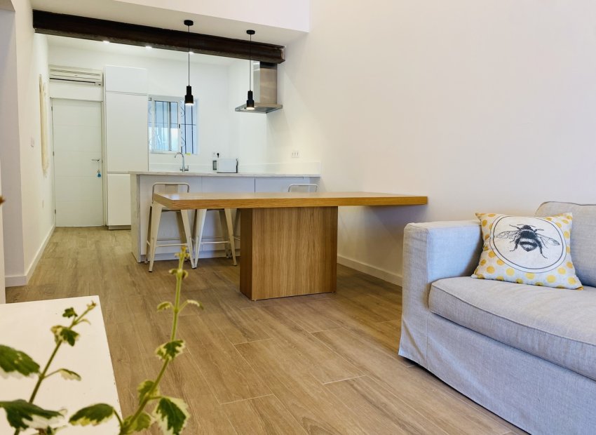 Resale - Bungalow -
Orihuela Costa - Playa Flamenca