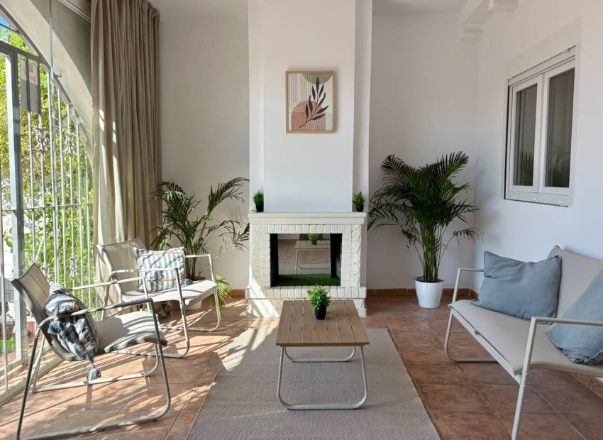 Resale - Bungalow -
Orihuela Costa - Playa Flamenca