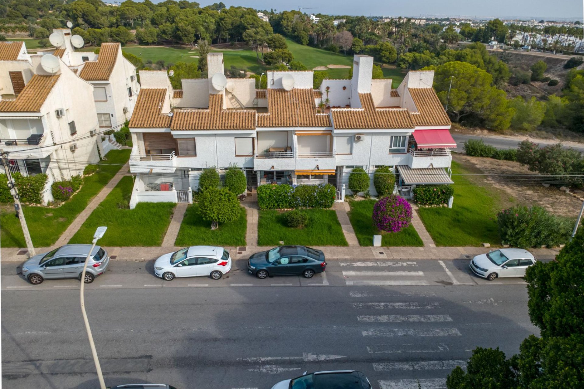 Resale - Bungalow -
Orihuela Costa - Villamartín