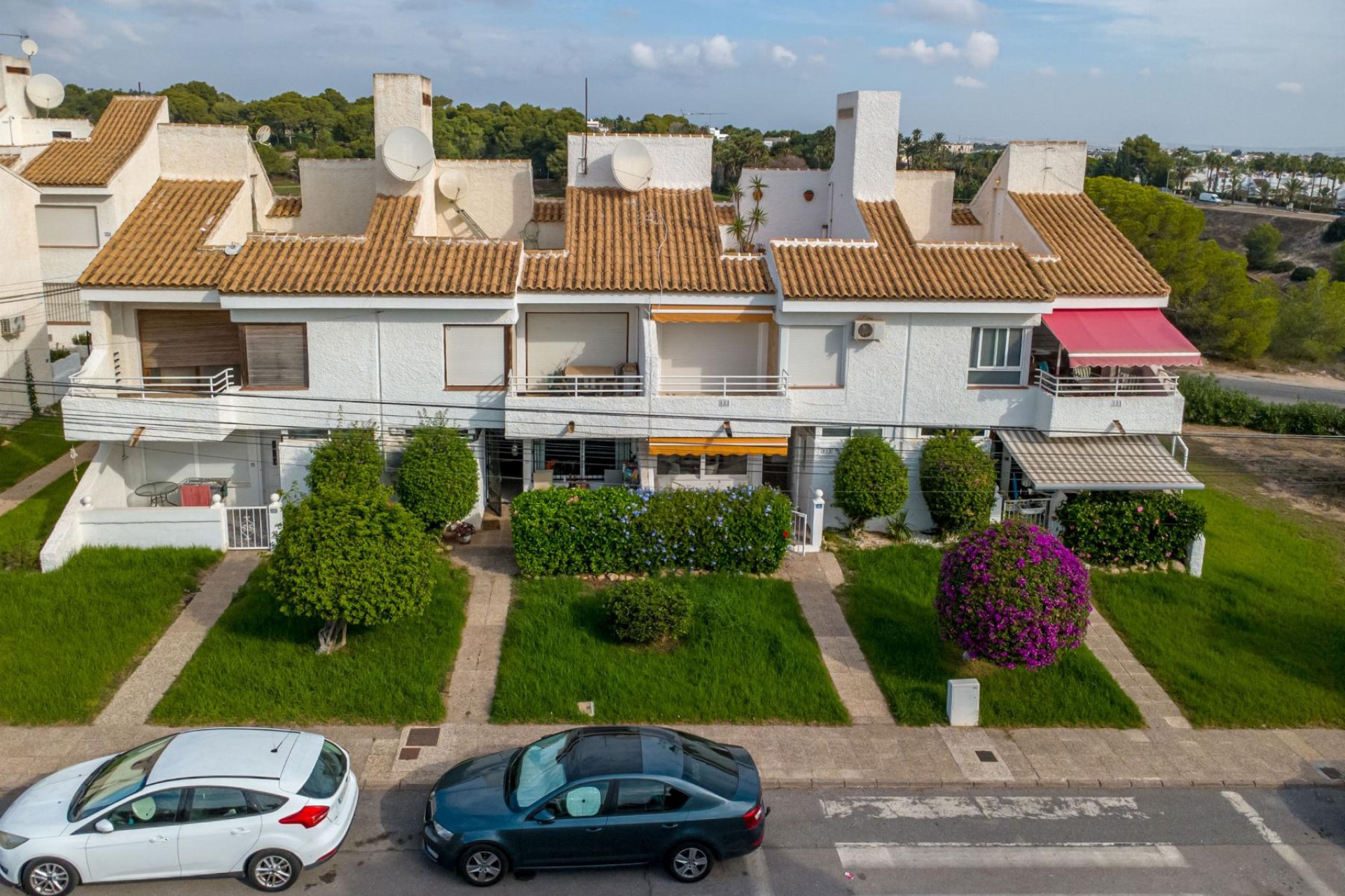 Resale - Bungalow -
Orihuela Costa - Villamartín
