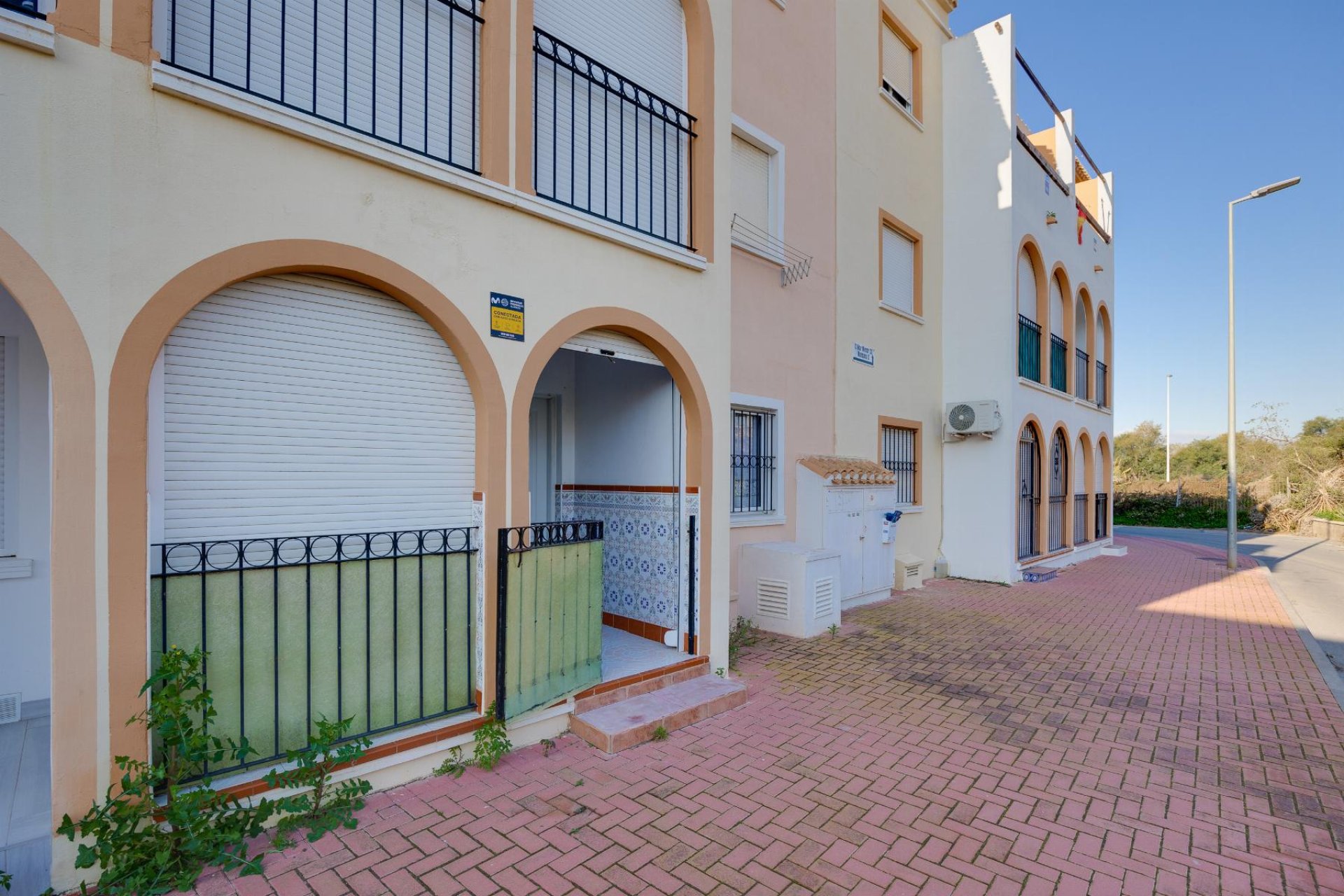Resale - Bungalow -
Torrevieja - playa de los naufragos
